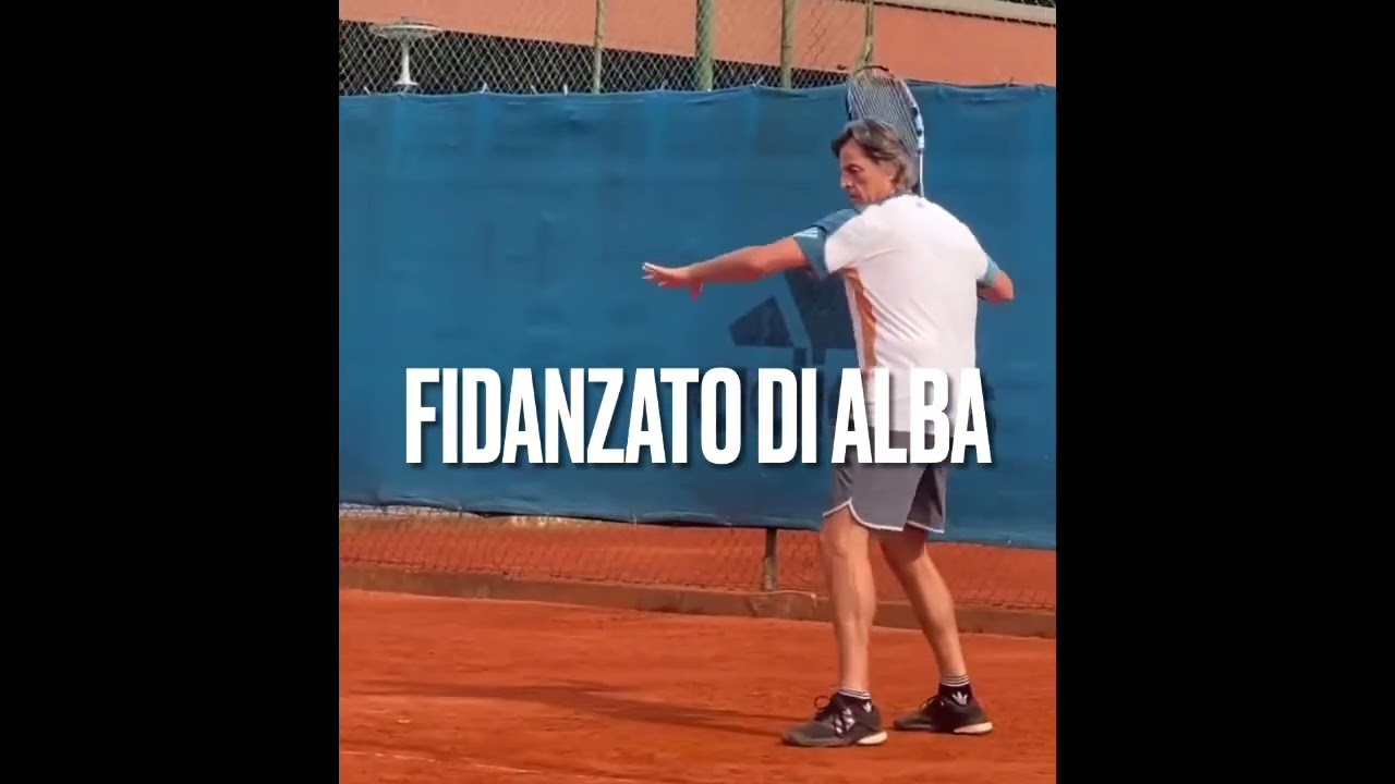 Alba Parietti a casa di Francesco Oppini poi accompagna il fidanzato a tennis