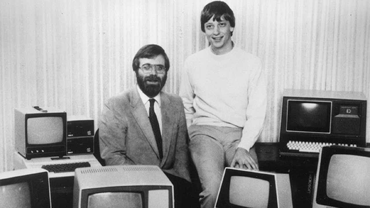 Denaro e amicizia: la storia della foto iconica che Bill Gates ha fatto due volte